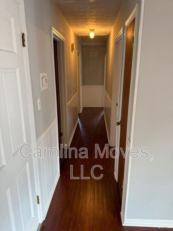 Foto del edificio - 129 Darby Ct