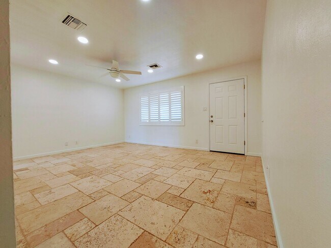 Foto del edificio - 331 E Garfield St