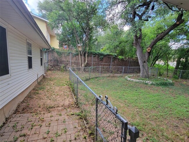 Building Photo - 2513 W 45th St