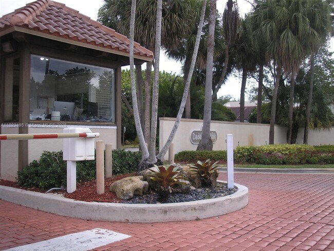 Foto del edificio - 8129 SW 87th Terrace