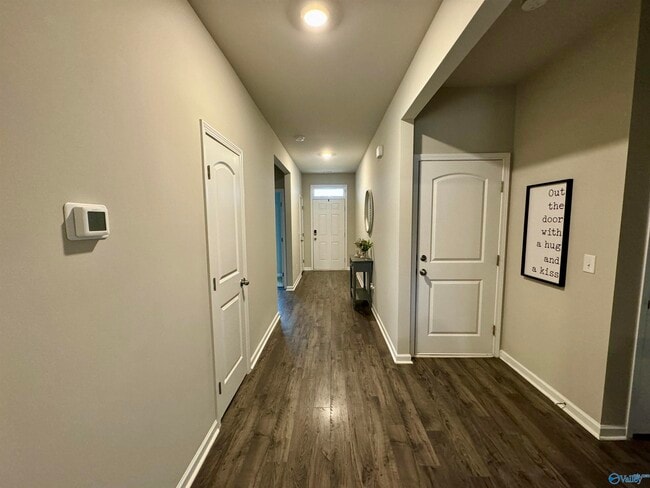 Building Photo - 107 Edensmith Dr