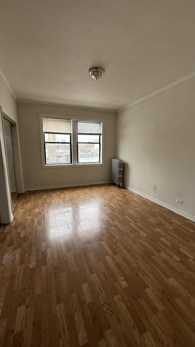 Building Photo - 0 bedroom in Chicago IL 60613
