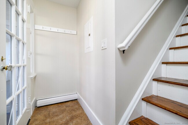 Foto del edificio - 6 Fremont Pl