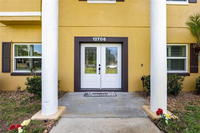 Foto del edificio - 12706 Magnolia Bay Blvd
