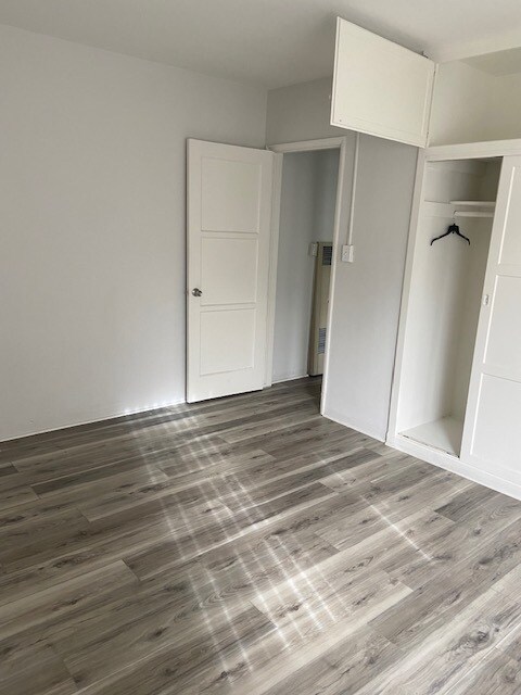 Bedroom - 1405 E Broadway