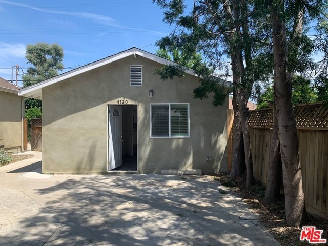 Building Photo - 5720 Cedros Ave