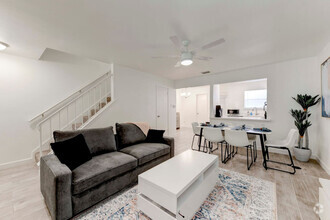 Building Photo - 8400 Jamestown Dr