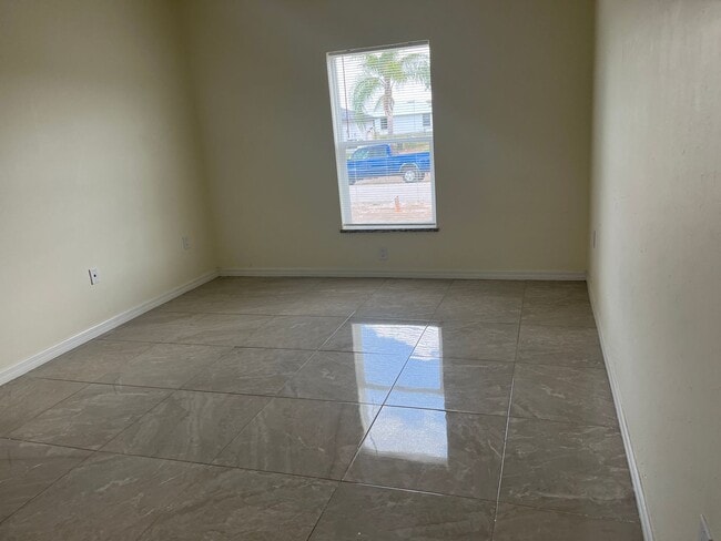 Building Photo - COMING SOON----3br 2ba Single Family home ...