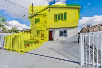 Building Photo - 1504 Mathissen Ave