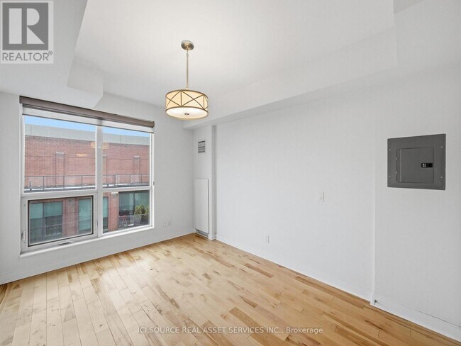 Photo du bâtiment - 1 Scott St