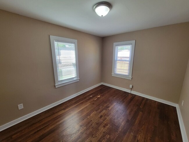 Building Photo - 1602 Carolina St 2BR/1BA (Middletown)