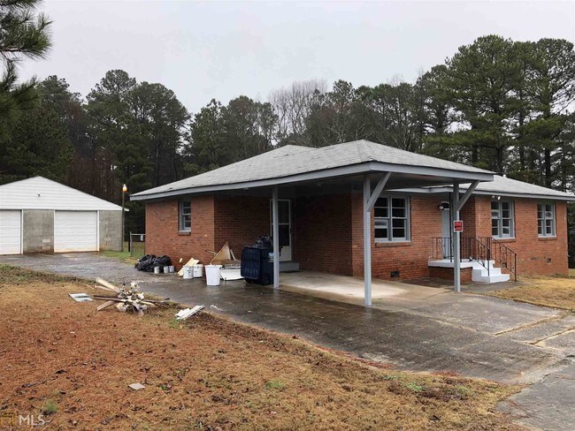 Building Photo - 5317 Lilburn Stone Mountain Rd