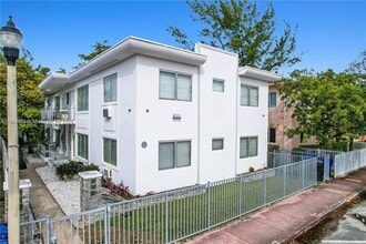 Building Photo - 855 80th St