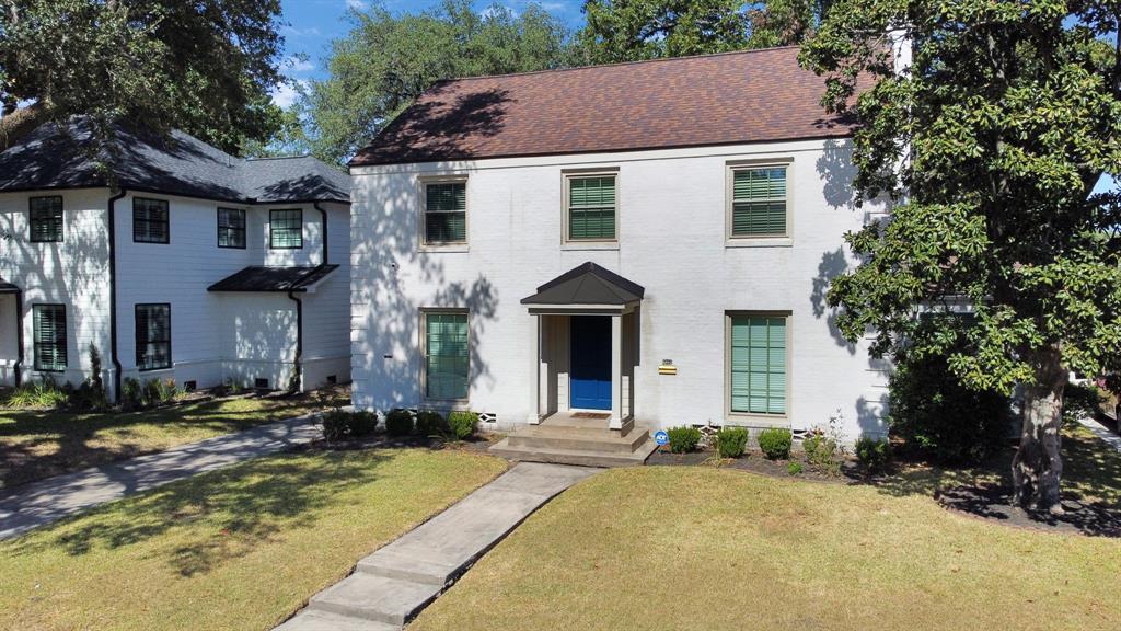 Primary Photo - 3215 Milburn St