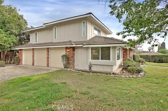 Building Photo - 626 W Camino Real Ave