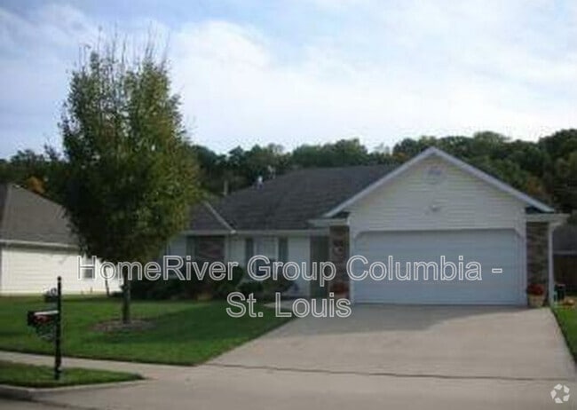 Building Photo - 806 Norman Dr