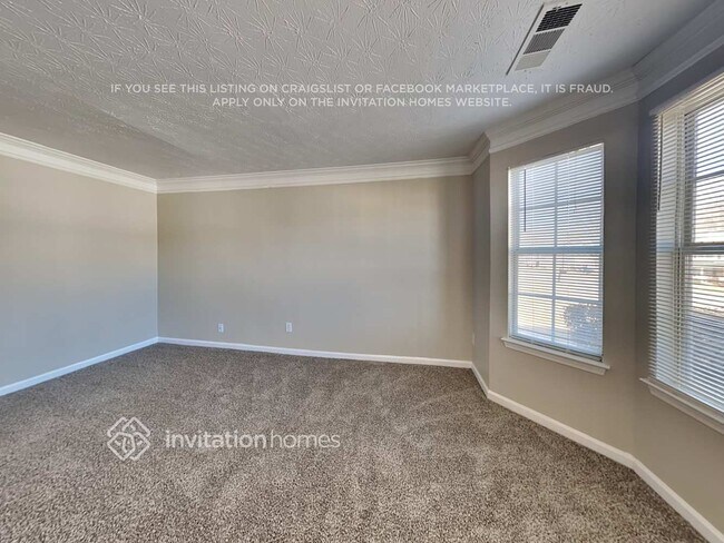 Building Photo - 20 Rock View Ln