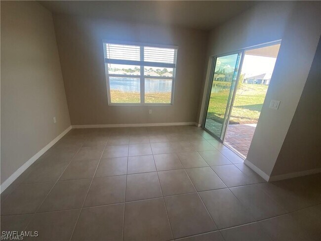 Building Photo - 3187 Estancia Ln