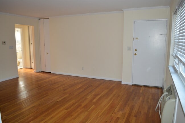 Foto del edificio - 420 Sheridan Pl