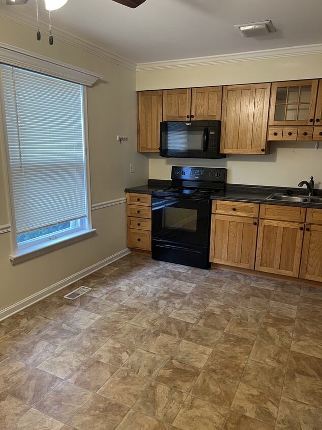 Primary Photo - 782 Allenview Dr