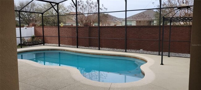 Foto del edificio - 16084 Shasta St