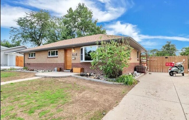 Building Photo - Charming 3 beds 1 bath in Littleton
