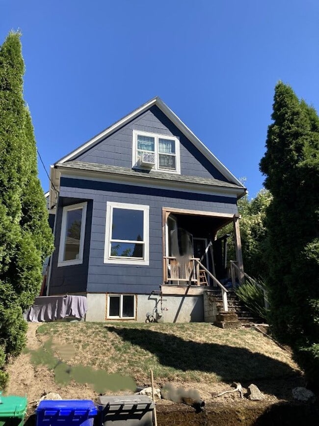 Building Photo - 3308 N Missouri Ave