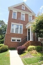 Building Photo - 2170 Weldonberry Dr