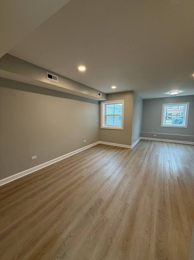 Foto del edificio - 3247 W Thomas St