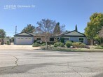 Foto principal - Single Story Home in Porter Ranch!!
