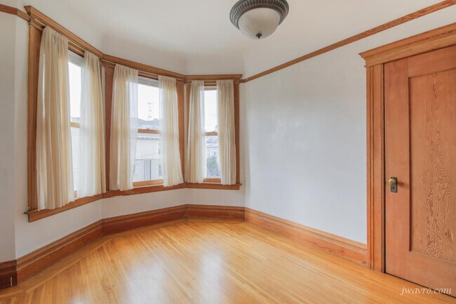 Building Photo - 3993 24th St