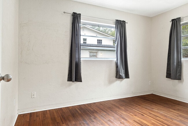 Foto del edificio - 1526 W Beresford Ave