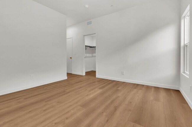 Foto del edificio - 414 S Ave 56