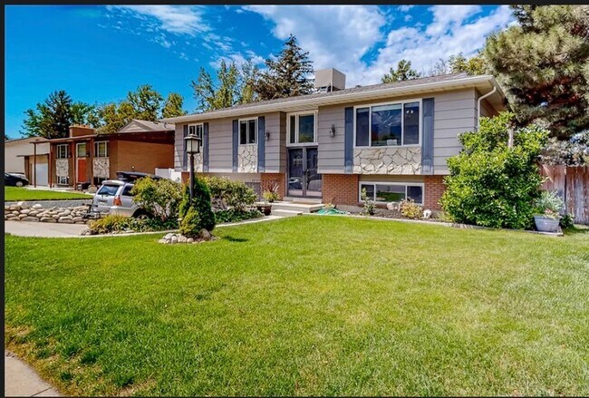 Foto del edificio - 9410 Quail Hollow Dr