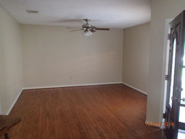 Building Photo - 6111 Arcadian Shores Dr