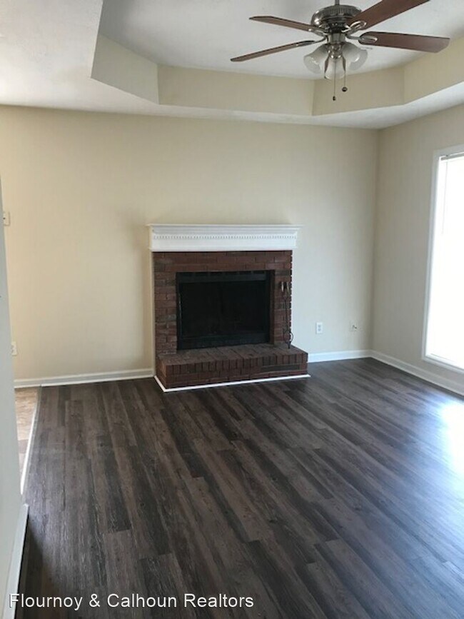 Building Photo - 3 br, 2 bath House - 6080 Creekside Drive