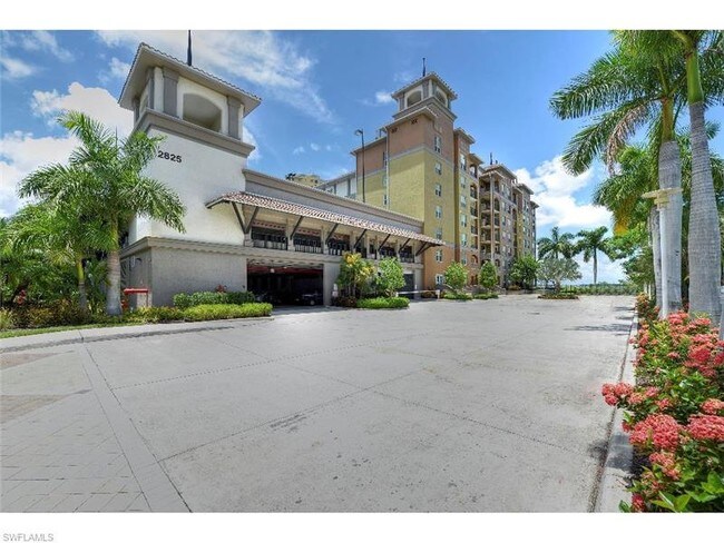 Building Photo - 2825 Palm Beach Blvd