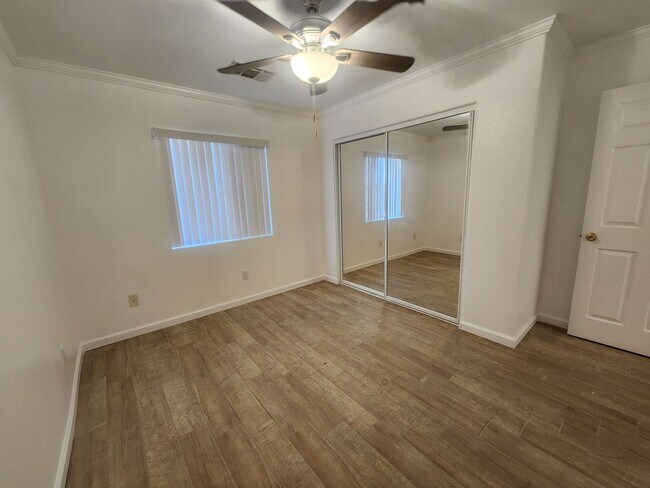 Foto del edificio - Newly Remodeled 3 Bedroom 2 Bath Home in C...