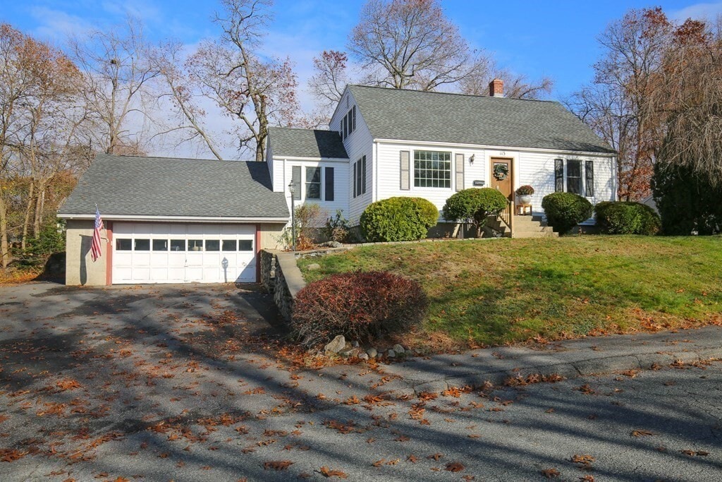 Primary Photo - 113 Benjamin Rd