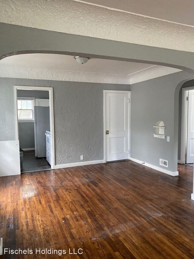 Foto del edificio - 3 br, 1 bath House - 450 Reed St