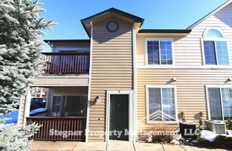 Building Photo - 3002 W Elizabeth St