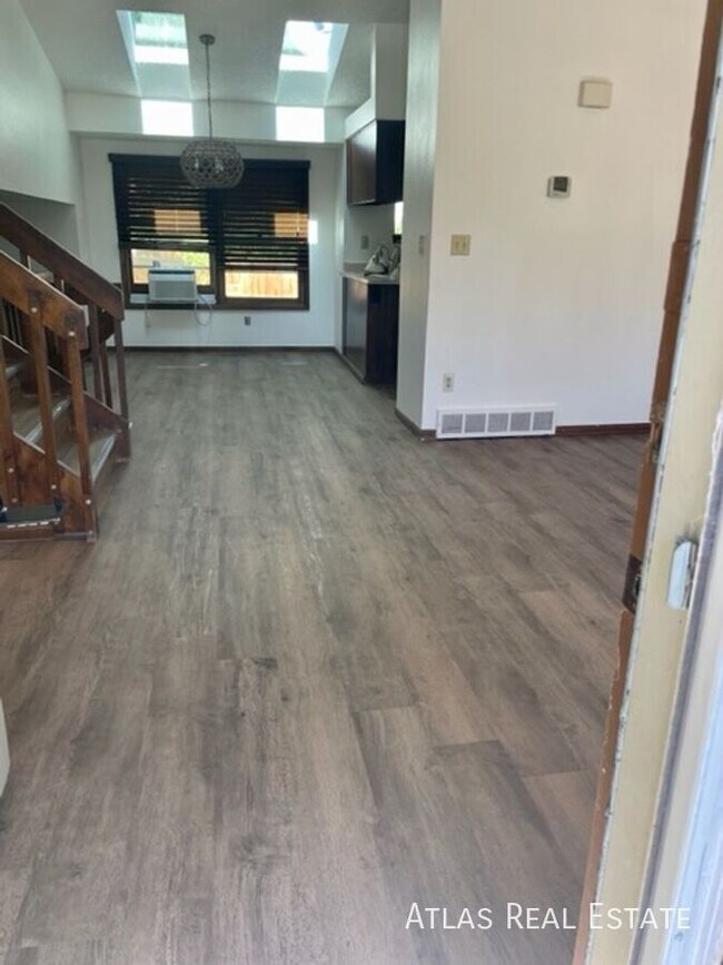 Foto del edificio - 2312 Antelope Rd