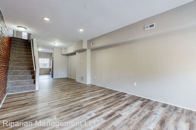 Building Photo - 2 br, 1 bath House - 1511 N Milton Ave