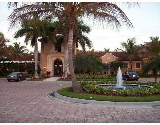 Foto del edificio - 8070 N Nob Hill Rd