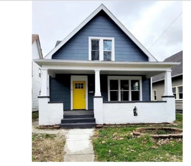 Building Photo - 1204 N Dearborn St