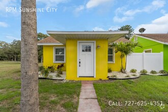 Building Photo - 1500 Clearwater Largo Rd