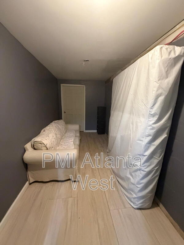 Foto del edificio - 1500 Avon Ave SW