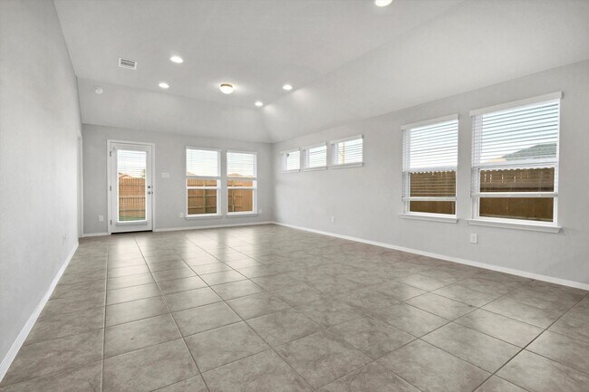 Foto del edificio - 229 Trailside Ln