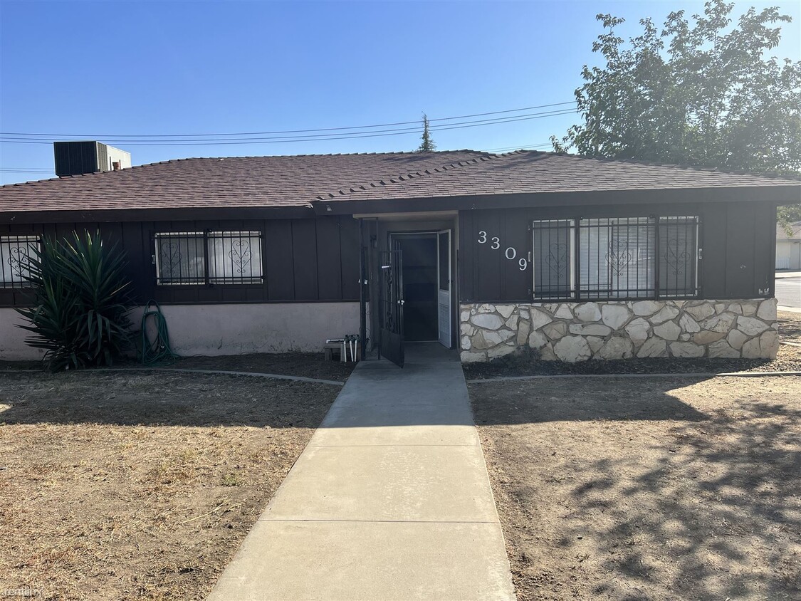 Primary Photo - 4 br, 1.5 bath House - 3309 Reeder Avenue