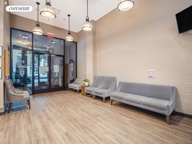 Foto del edificio - 147 W 15th St